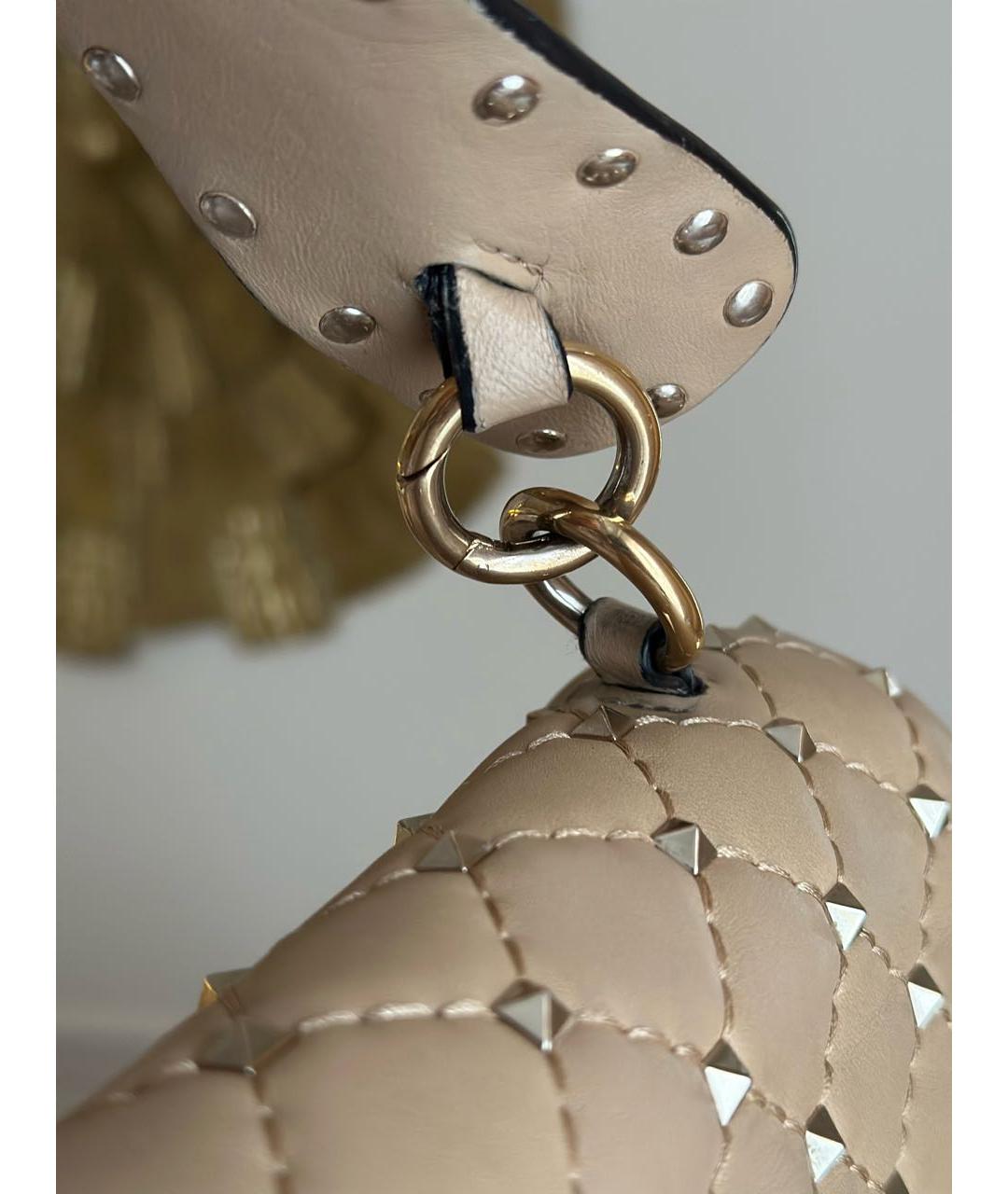 VALENTINO Бежевая кожаная сумка с короткими ручками, фото 7