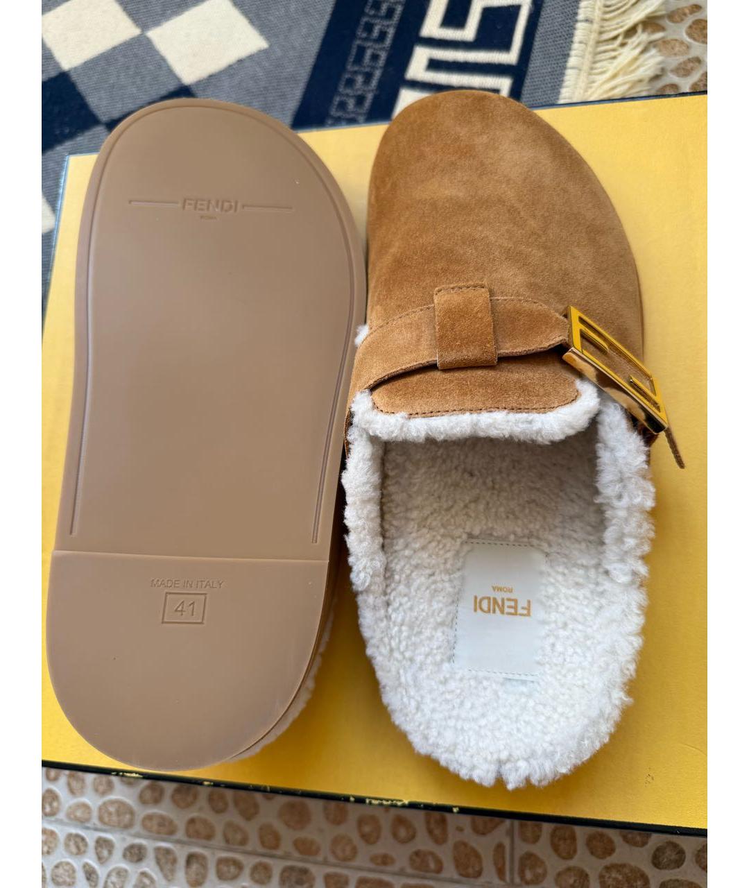 FENDI Коричневые замшевые мюли, фото 6