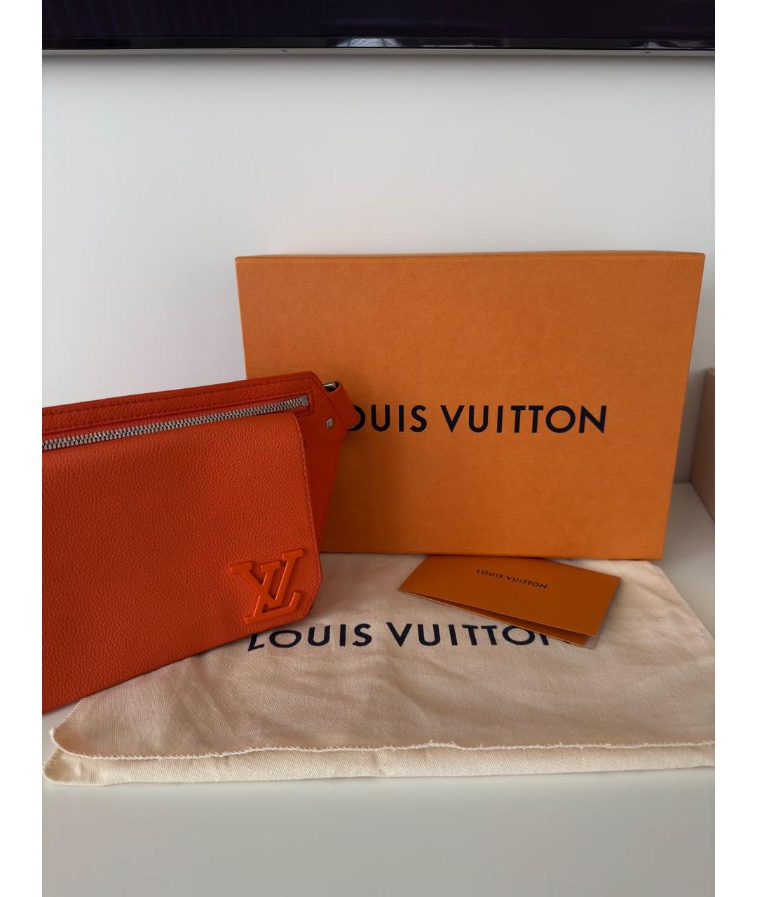 LOUIS VUITTON Оранжевая кожаная поясная сумка, фото 5