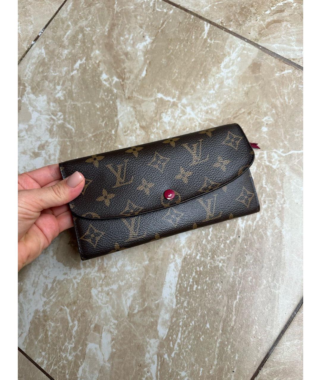 LOUIS VUITTON Коричневый кожаный кошелек, фото 6