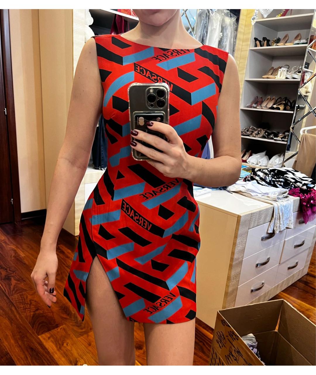 VERSACE Красное вискозное повседневное платье, фото 8