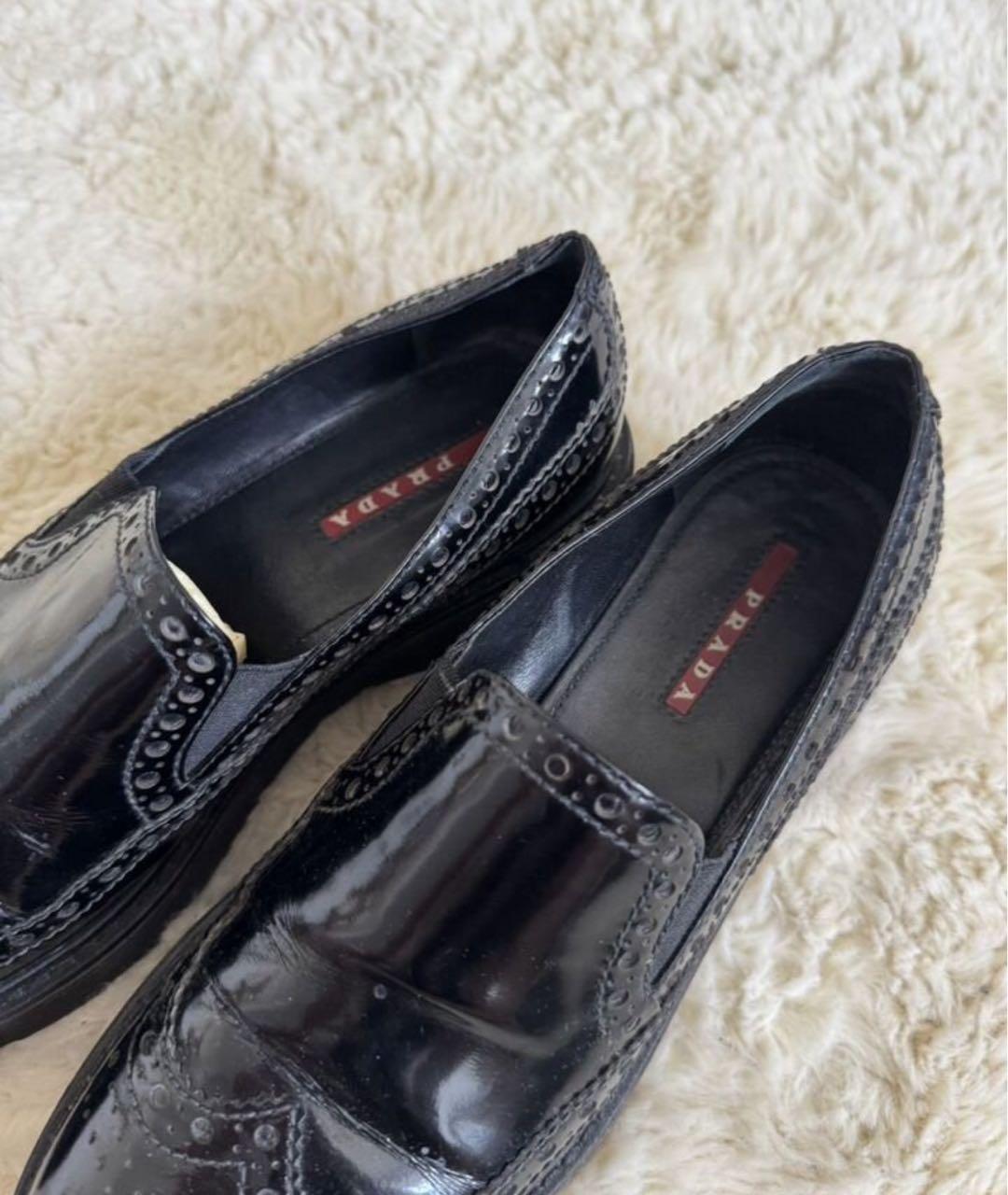 PRADA Черные лоферы из лакированной кожи, фото 3