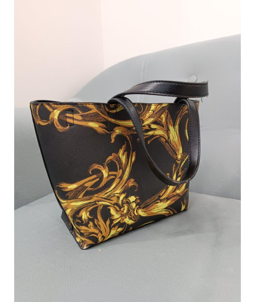 VERSACE JEANS COUTURE Черная кожаная сумка с короткими ручками, фото 2