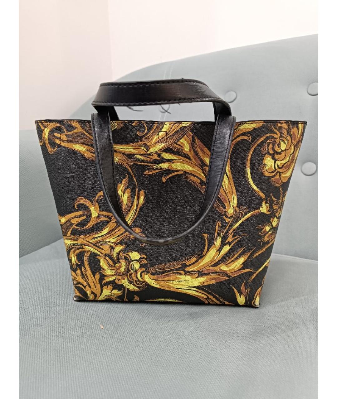 VERSACE JEANS COUTURE Черная кожаная сумка с короткими ручками, фото 6