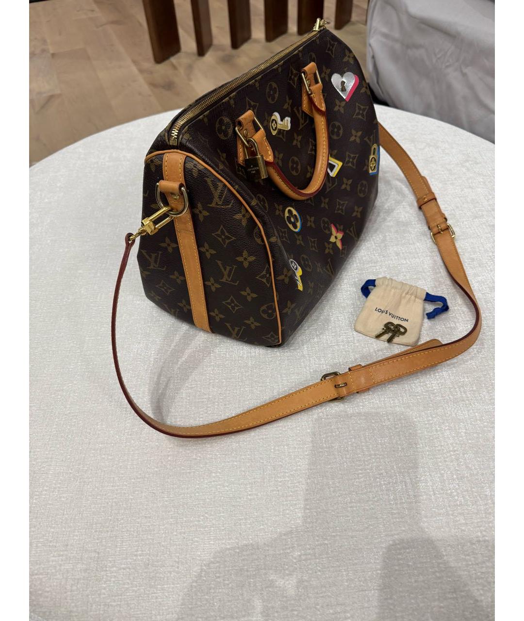 LOUIS VUITTON Коричневая кожаная сумка через плечо, фото 2