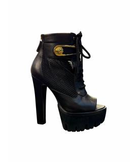 VERSACE Босоножки