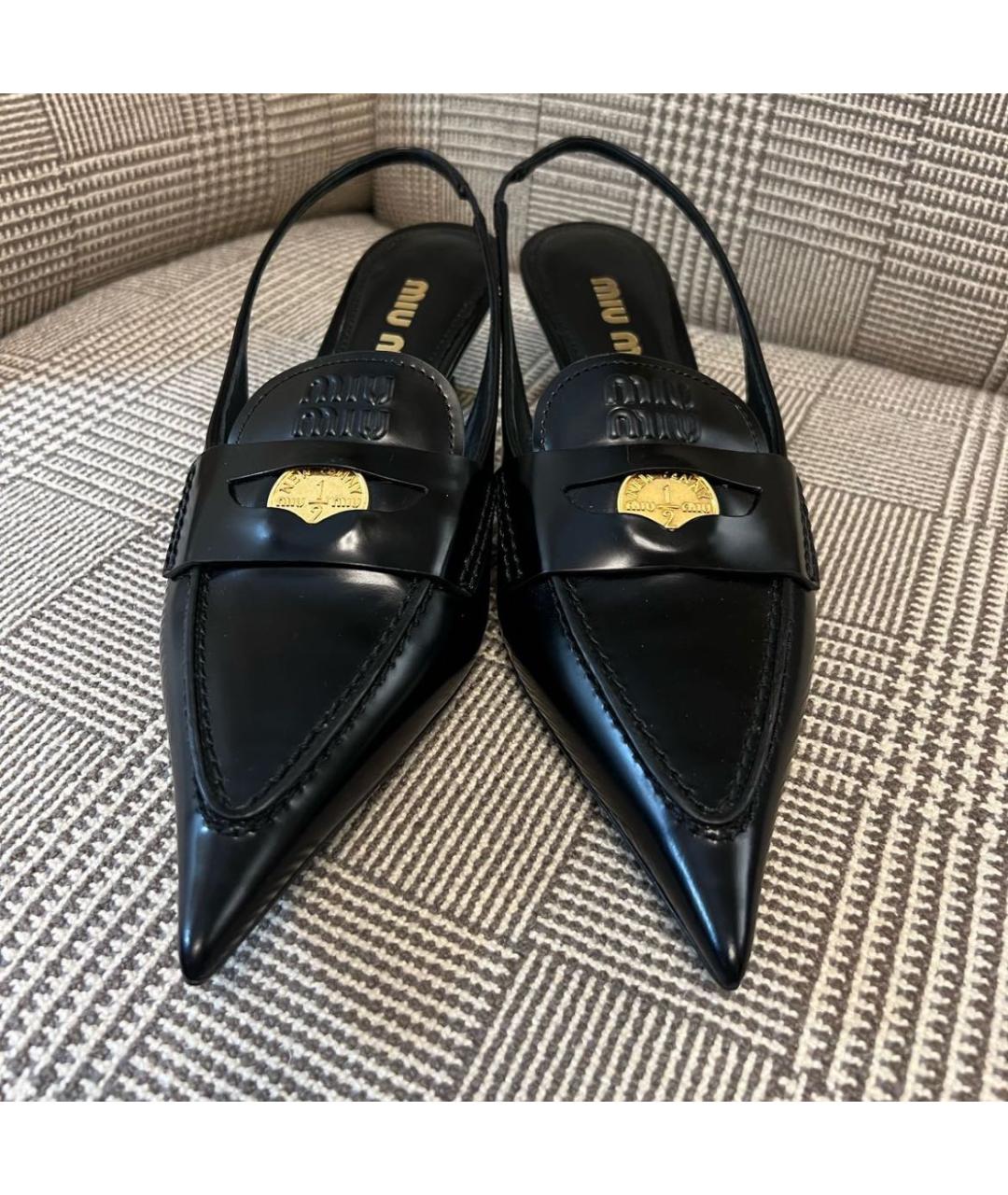 MIU MIU Черные кожаные лодочки на низком каблуке, фото 3