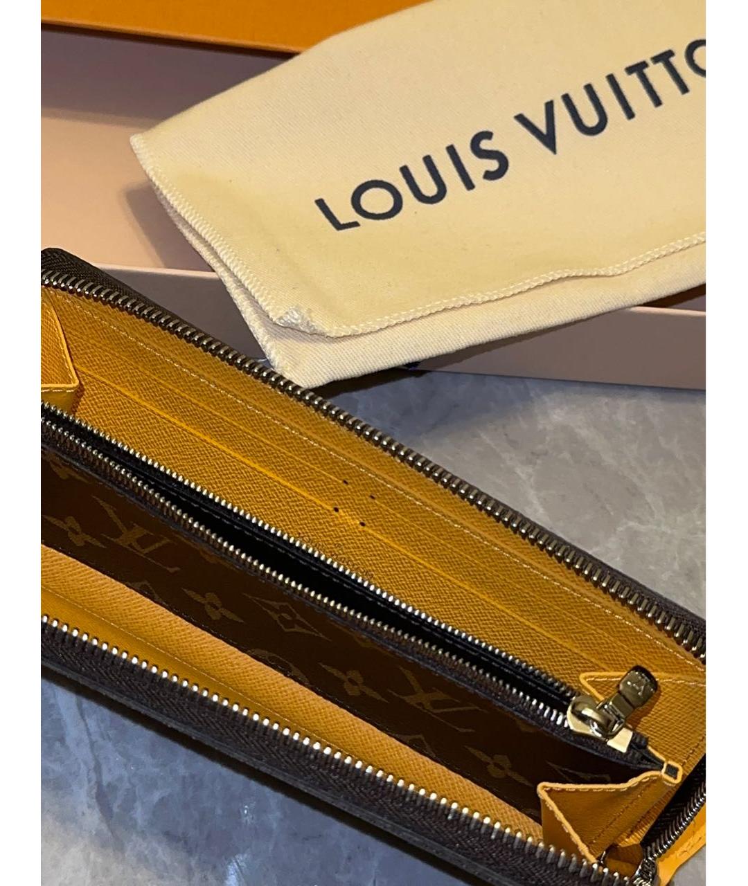 LOUIS VUITTON Коричневый кожаный кошелек, фото 3