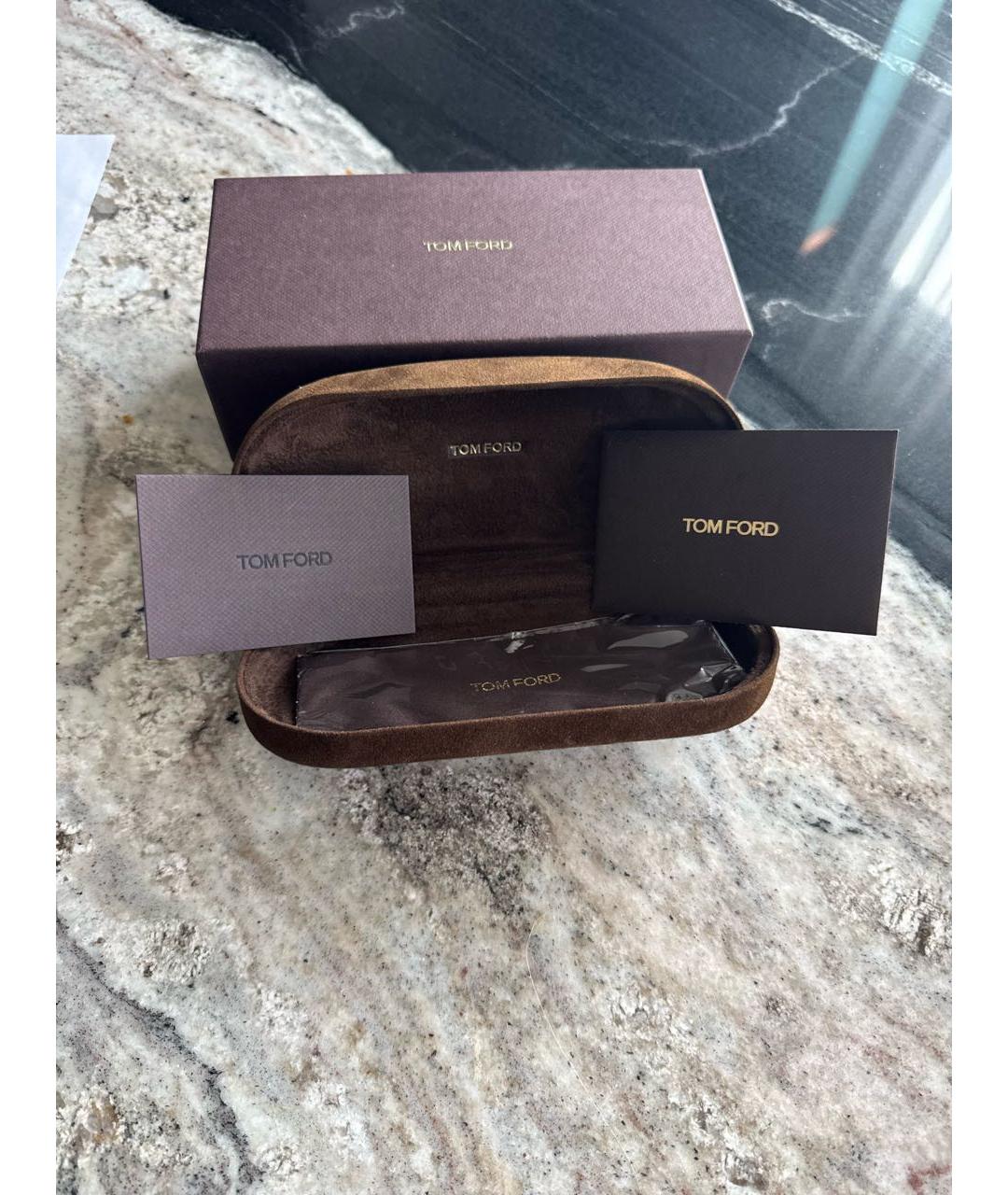 TOM FORD Черные пластиковые солнцезащитные очки, фото 7