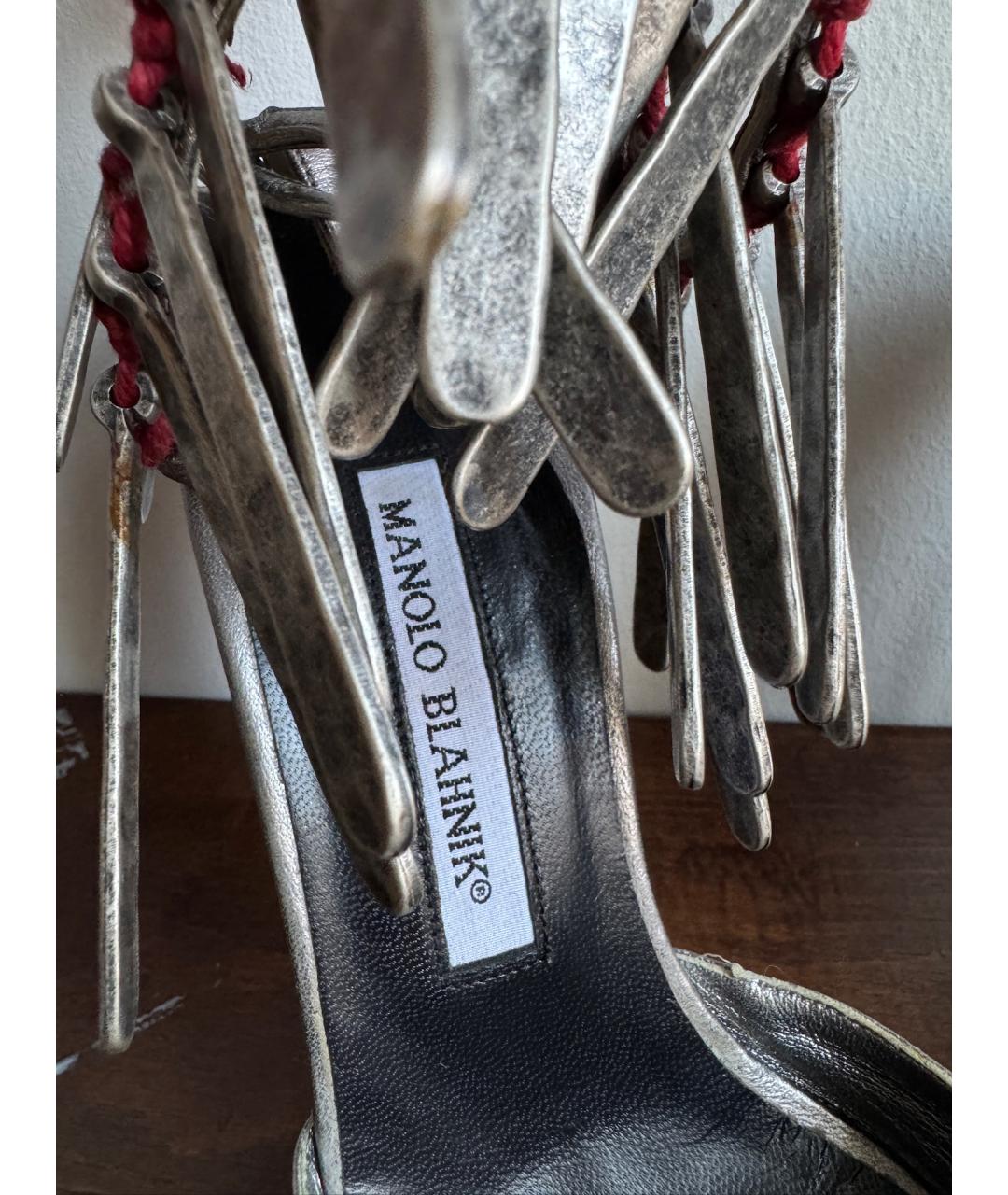 MANOLO BLAHNIK Серебряные кожаные туфли, фото 9