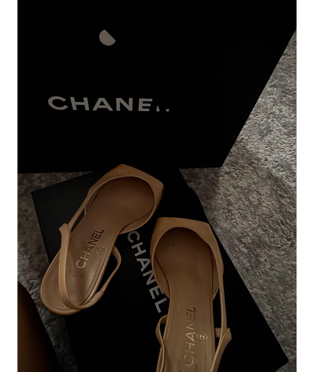 CHANEL Бежевые кожаные туфли, фото 4