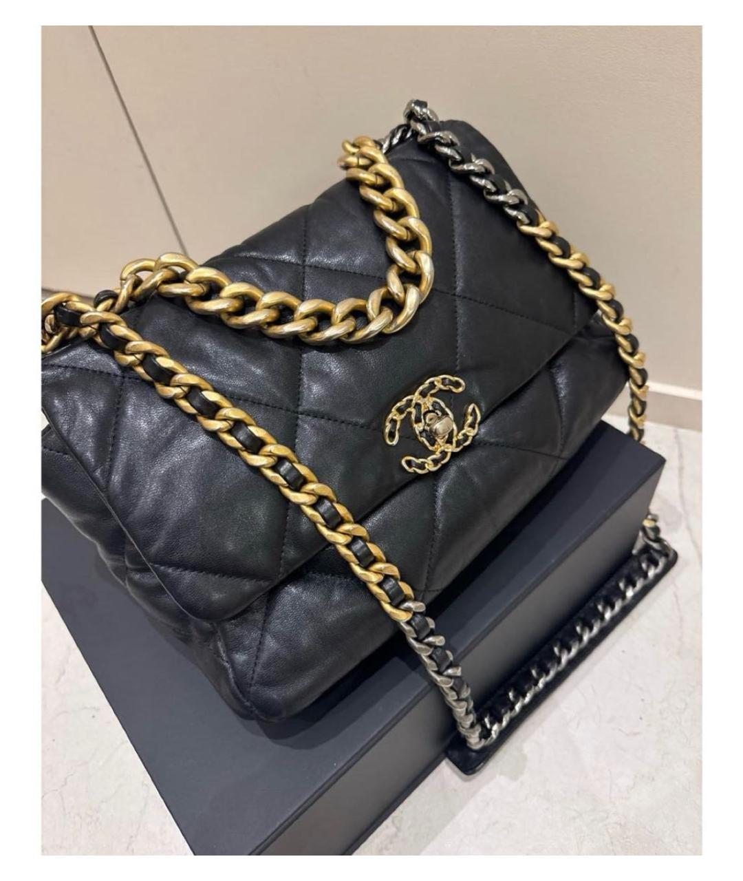CHANEL Черная кожаная сумка с короткими ручками, фото 4