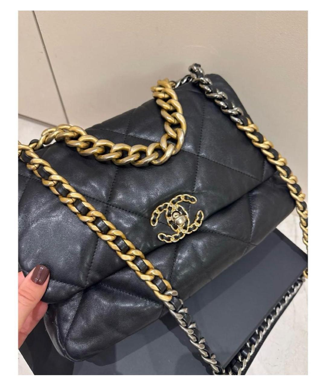CHANEL Черная кожаная сумка с короткими ручками, фото 3