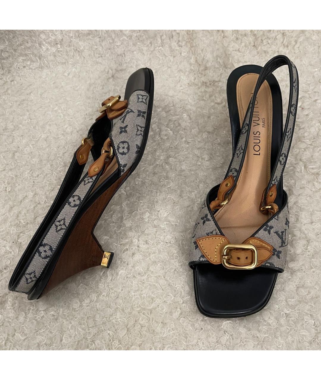 LOUIS VUITTON Темно-синие текстильные сандалии, фото 3