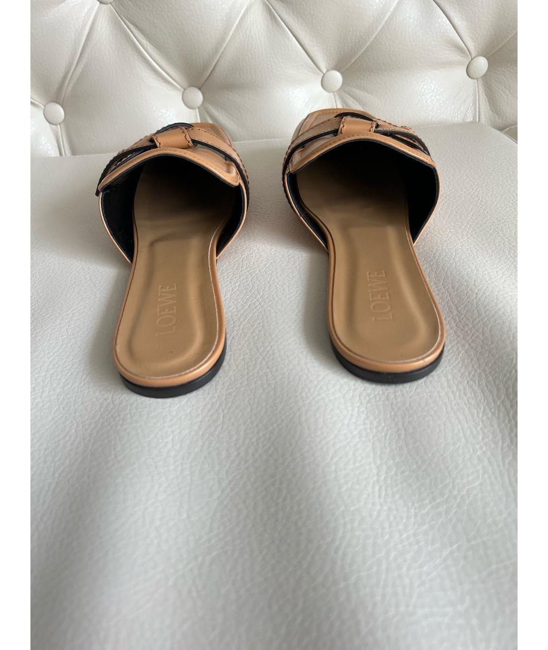 LOEWE Горчичные кожаные мюли, фото 4