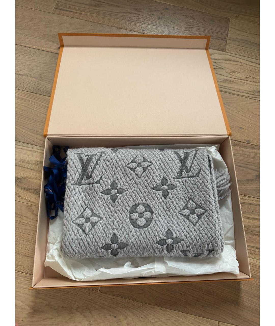 LOUIS VUITTON Серый шерстяной шарф, фото 4