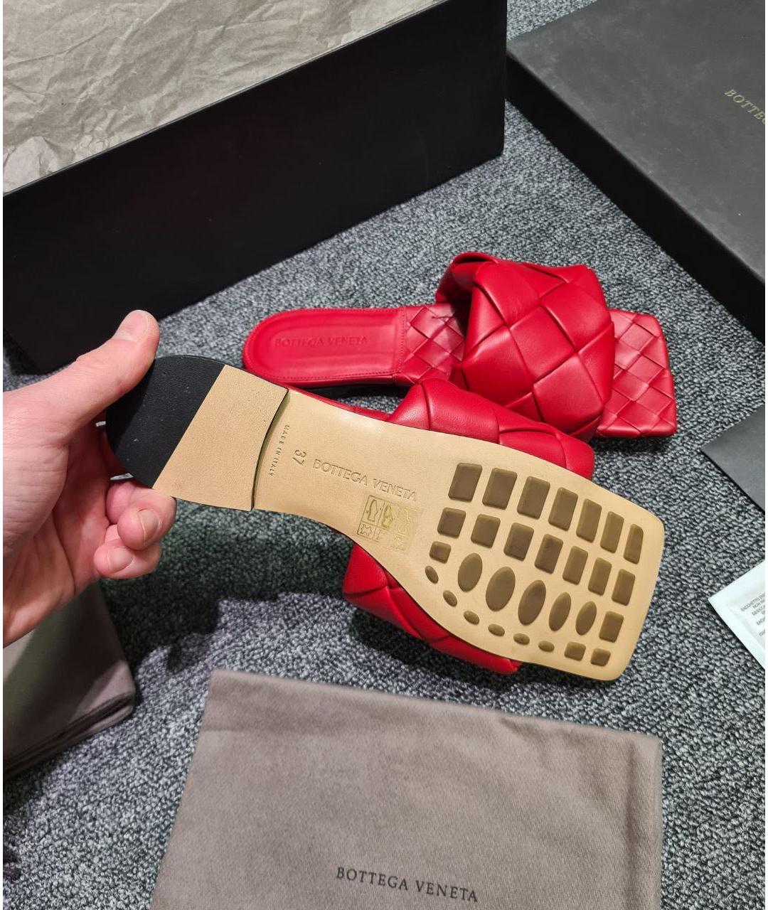 BOTTEGA VENETA Красные кожаные мюли, фото 6