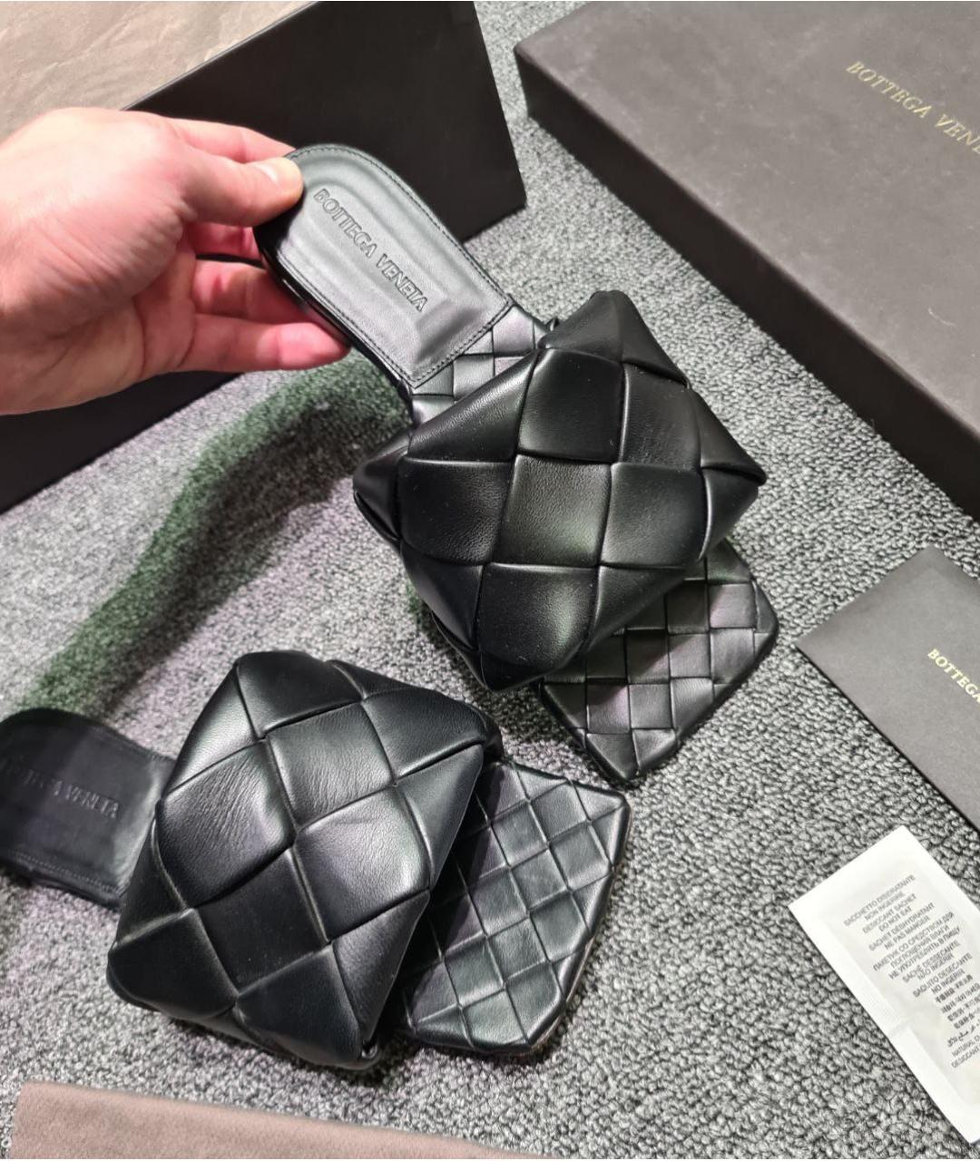 BOTTEGA VENETA Черные кожаные мюли, фото 6