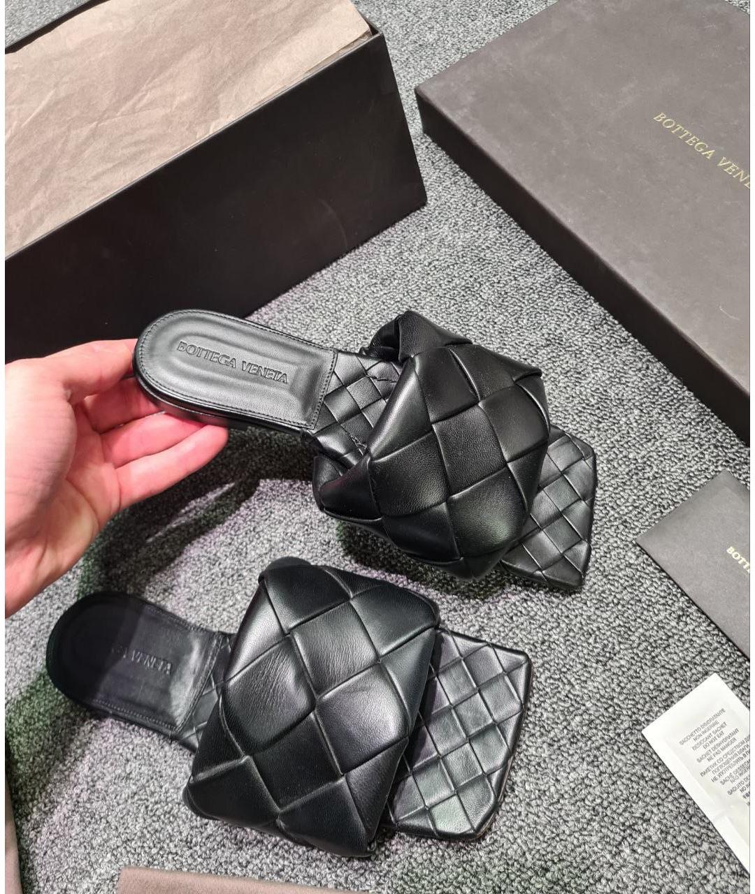 BOTTEGA VENETA Черные кожаные мюли, фото 3