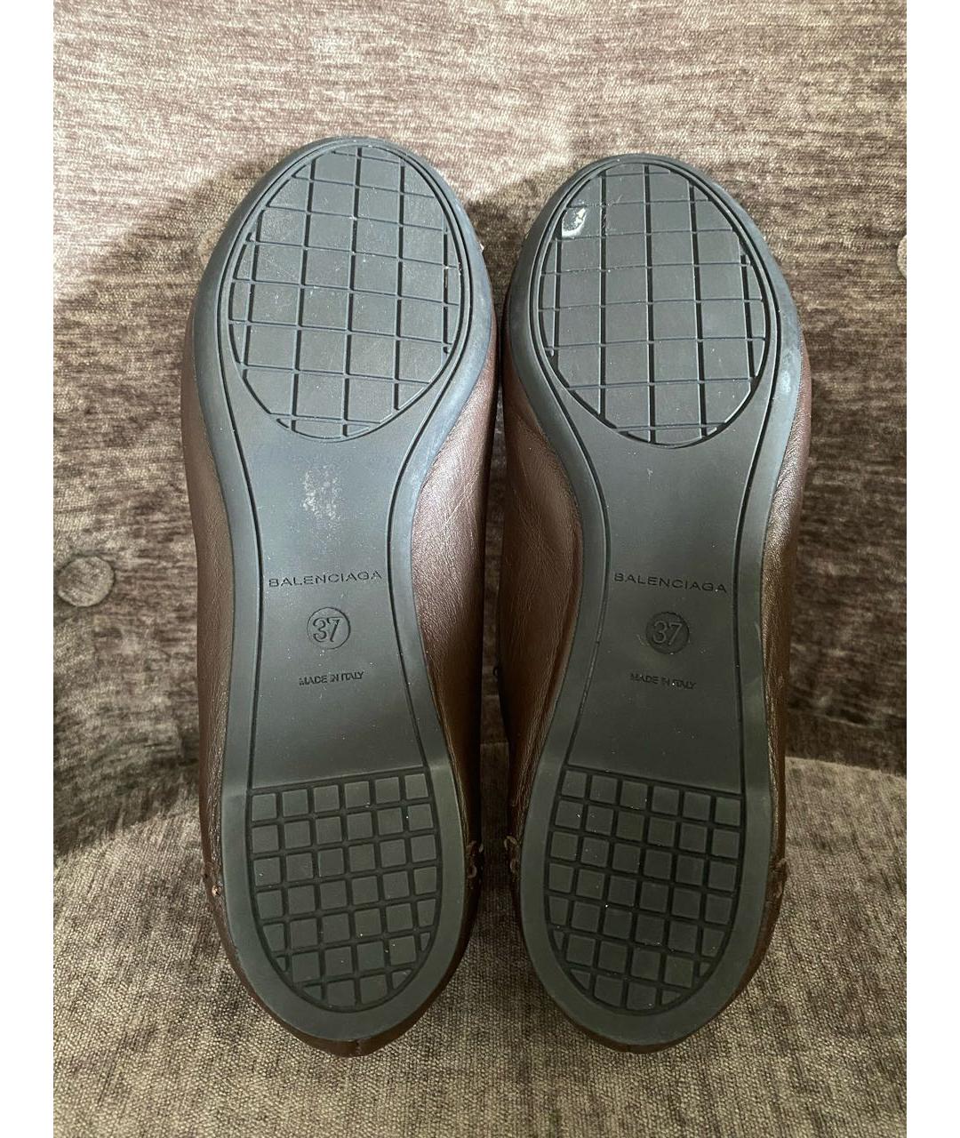 BALENCIAGA Коричневые кожаные балетки, фото 6