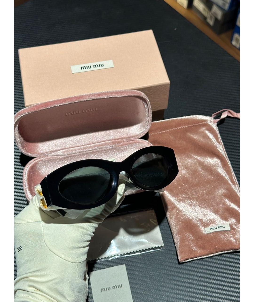 MIU MIU Черные пластиковые солнцезащитные очки, фото 8