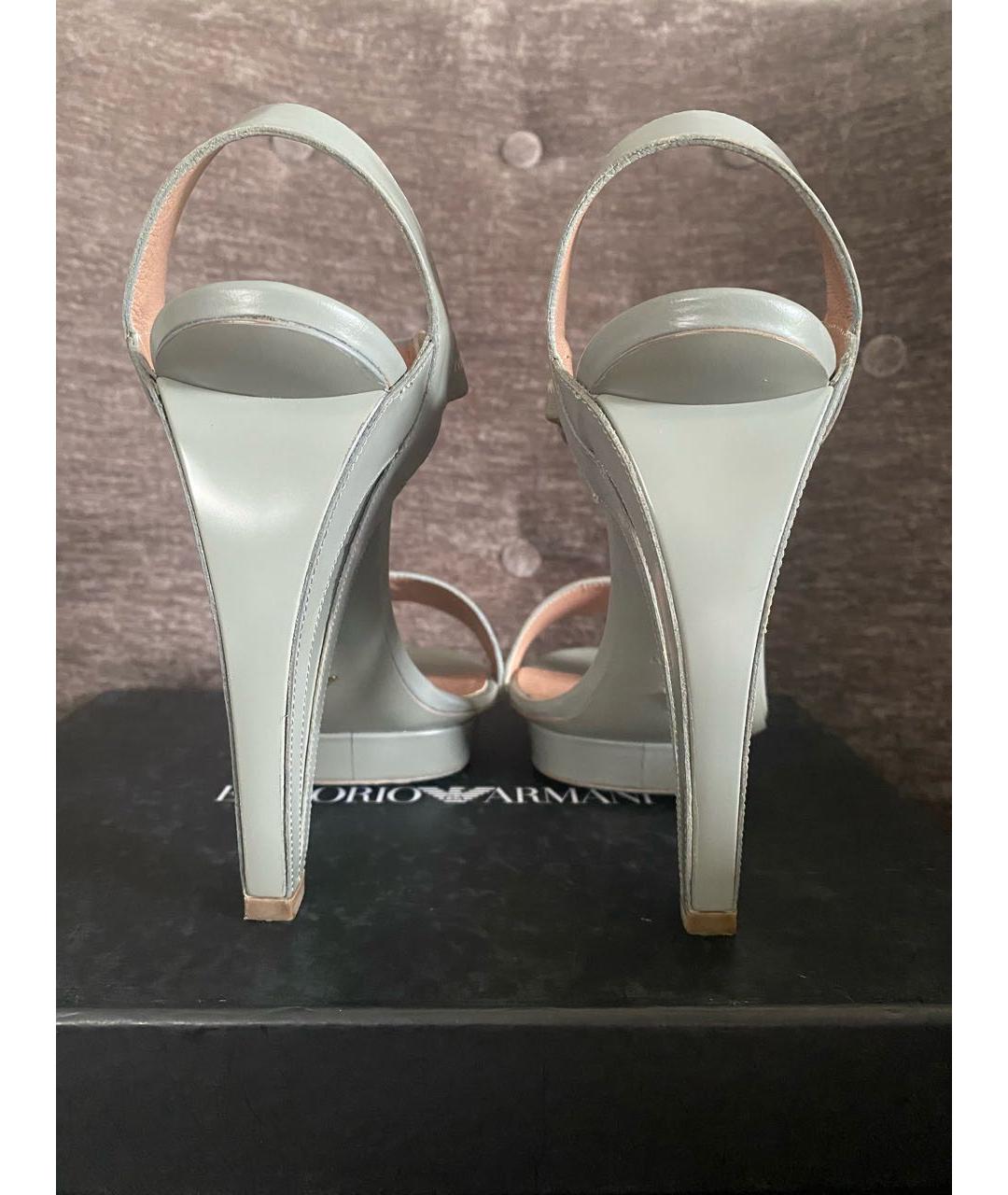EMPORIO ARMANI Серые кожаные босоножки, фото 3