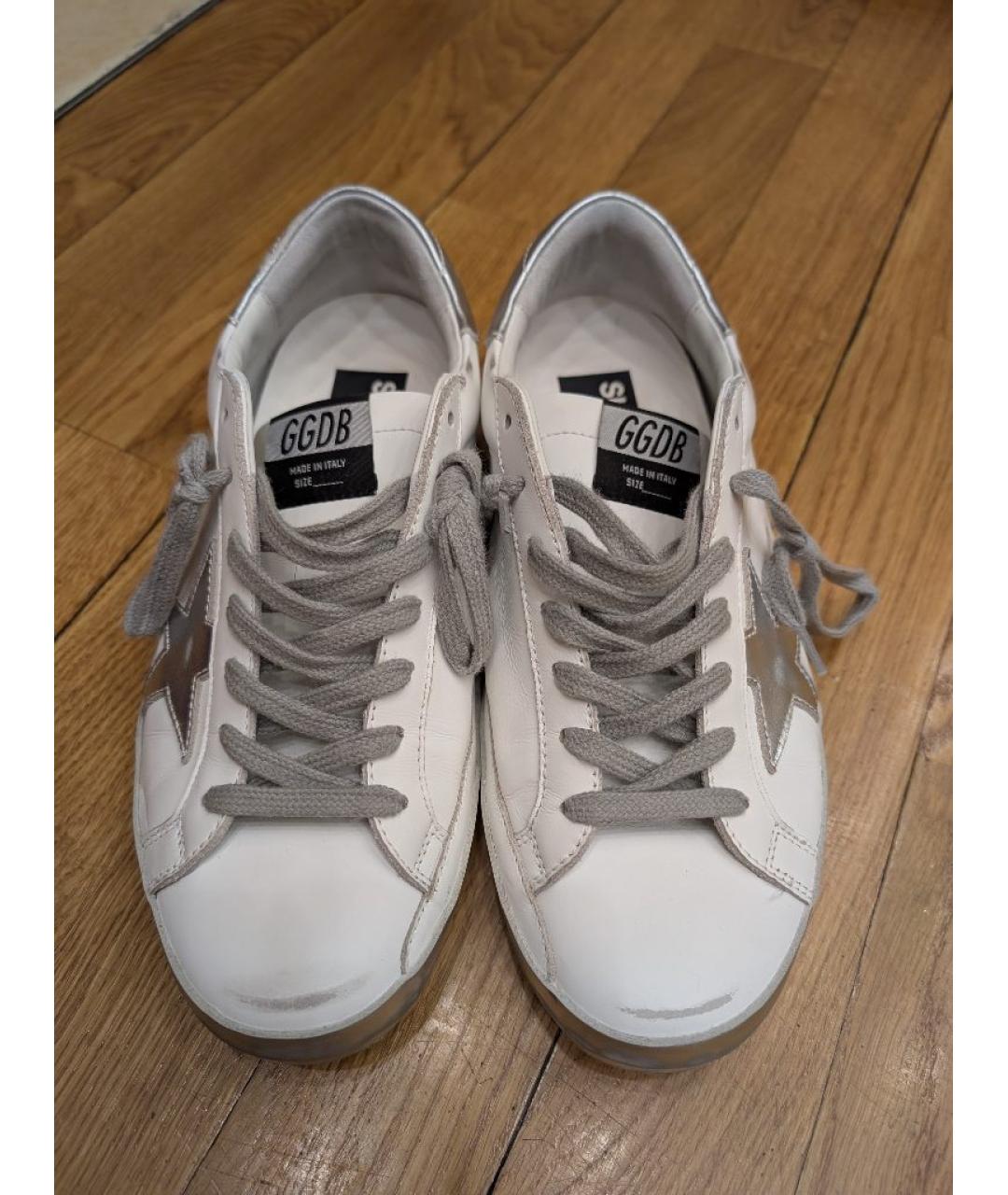 GOLDEN GOOSE DELUXE BRAND Белые кожаные низкие кроссовки / кеды, фото 2