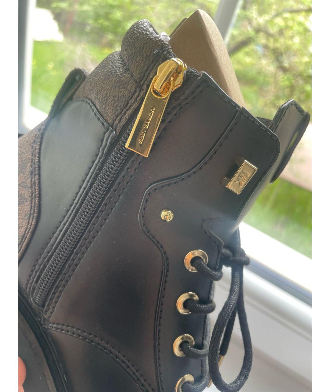 MICHAEL MICHAEL KORS Черные ботинки из искусственной кожи, фото 4
