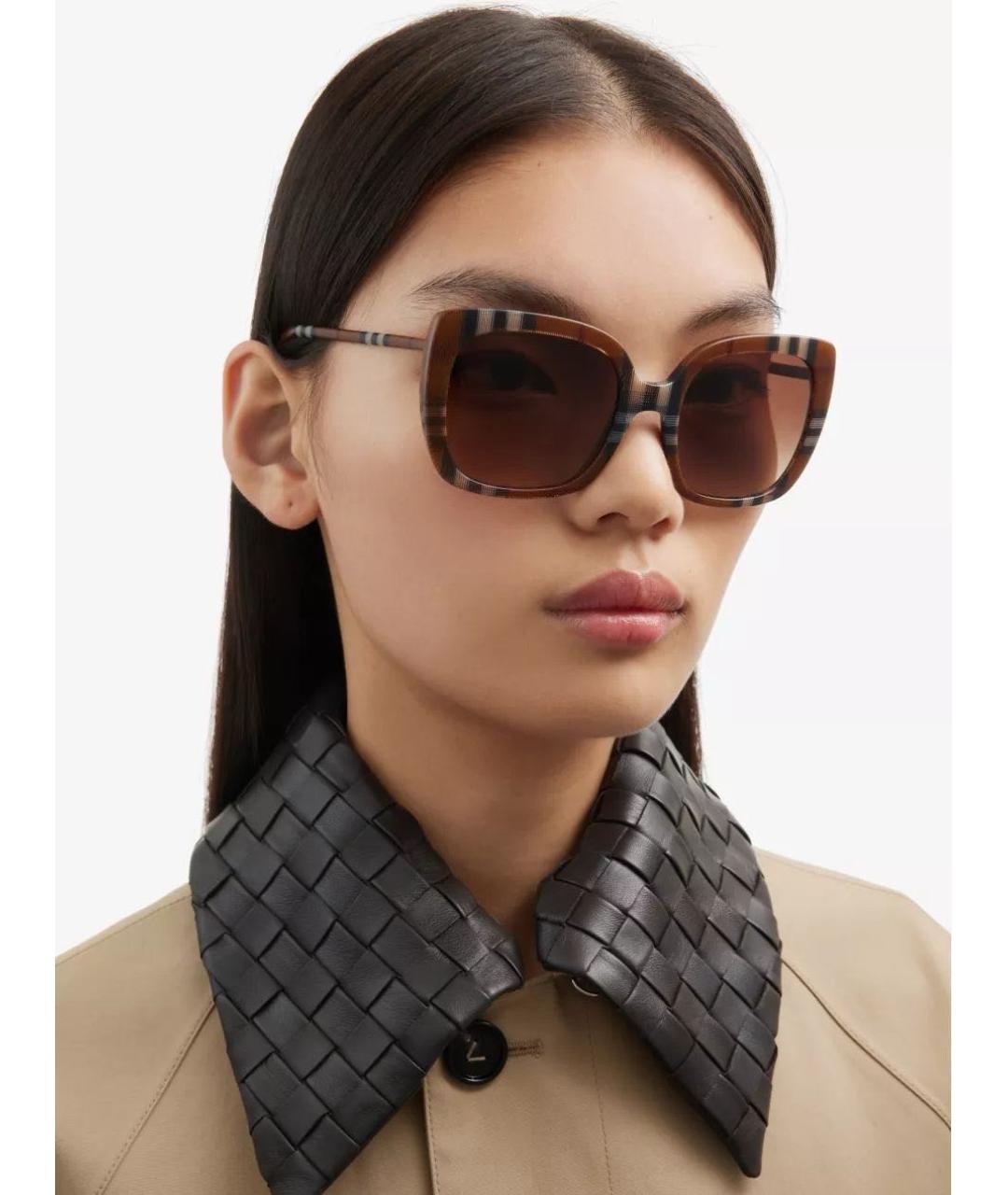 BURBERRY Коричневые пластиковые солнцезащитные очки, фото 3