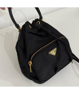 PRADA Сумка с короткими ручками