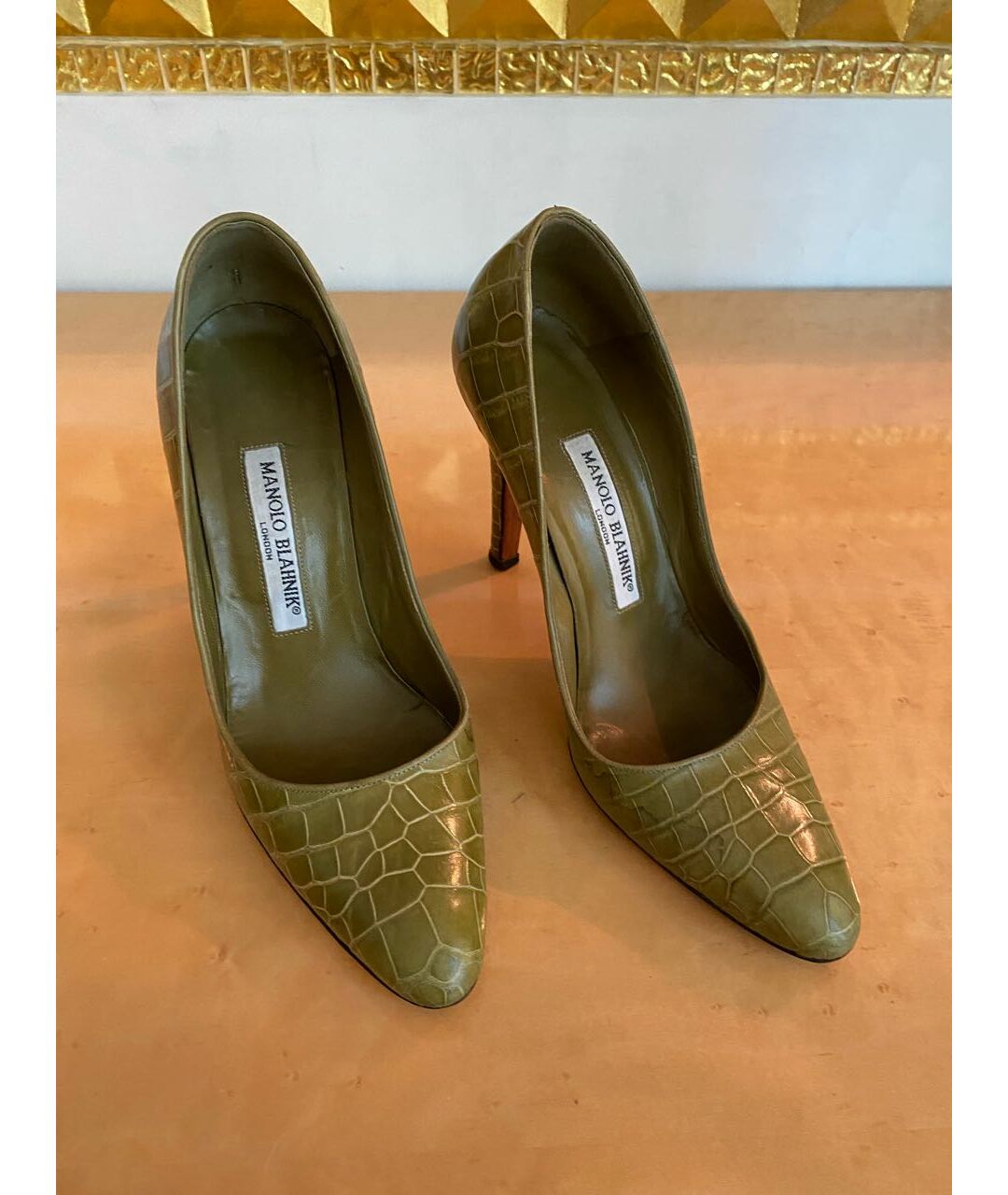 MANOLO BLAHNIK Зеленые кожаные туфли, фото 6