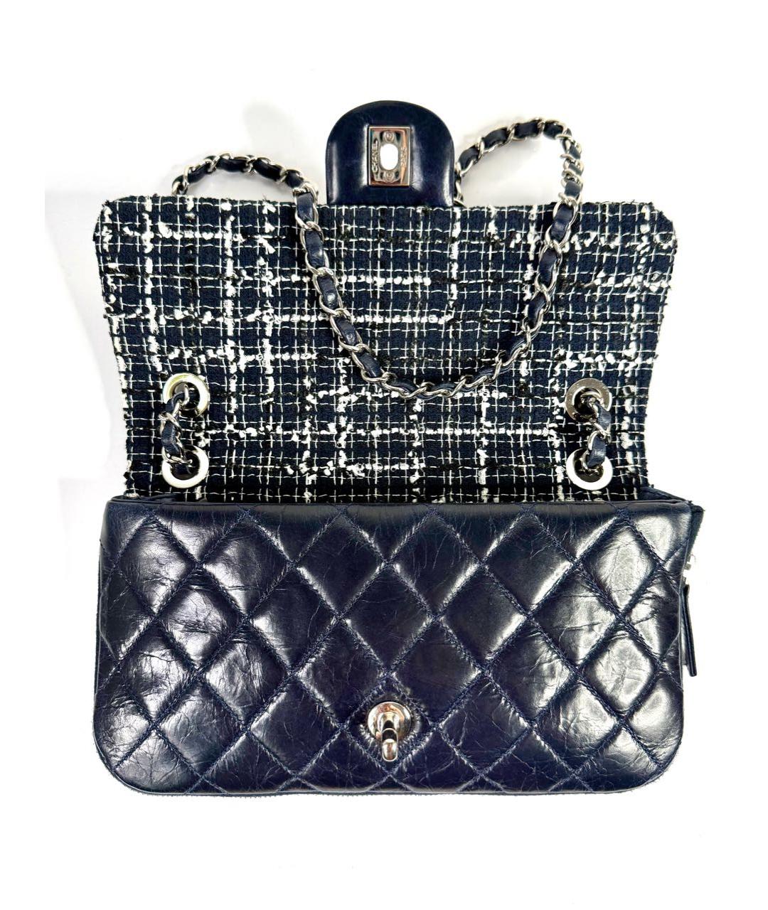 CHANEL Темно-синяя кожаная сумка через плечо, фото 6