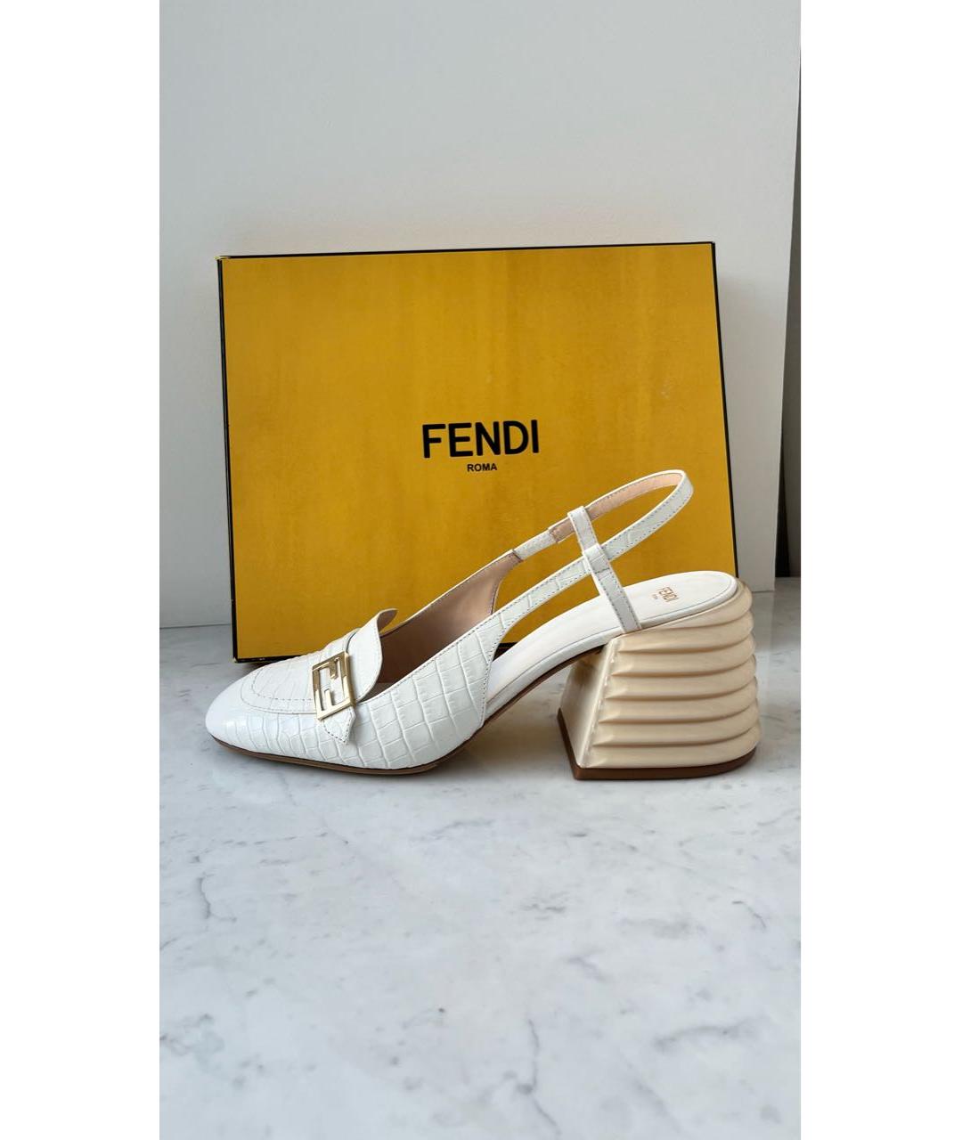 FENDI Белые кожаные босоножки, фото 9