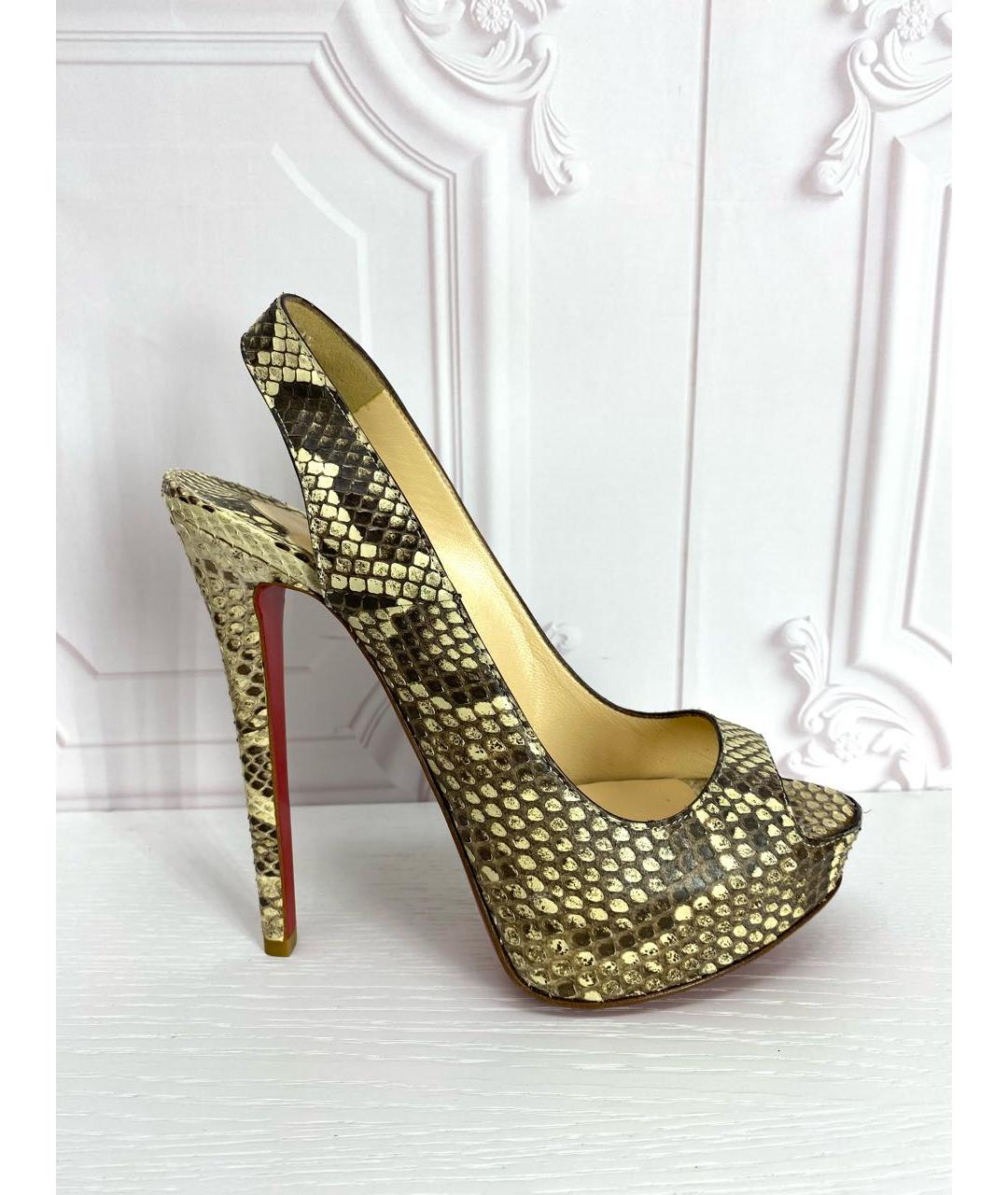 CHRISTIAN LOUBOUTIN Бежевые босоножки из экзотической кожи, фото 8