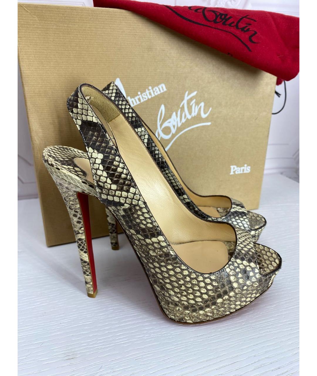 CHRISTIAN LOUBOUTIN Бежевые босоножки из экзотической кожи, фото 5