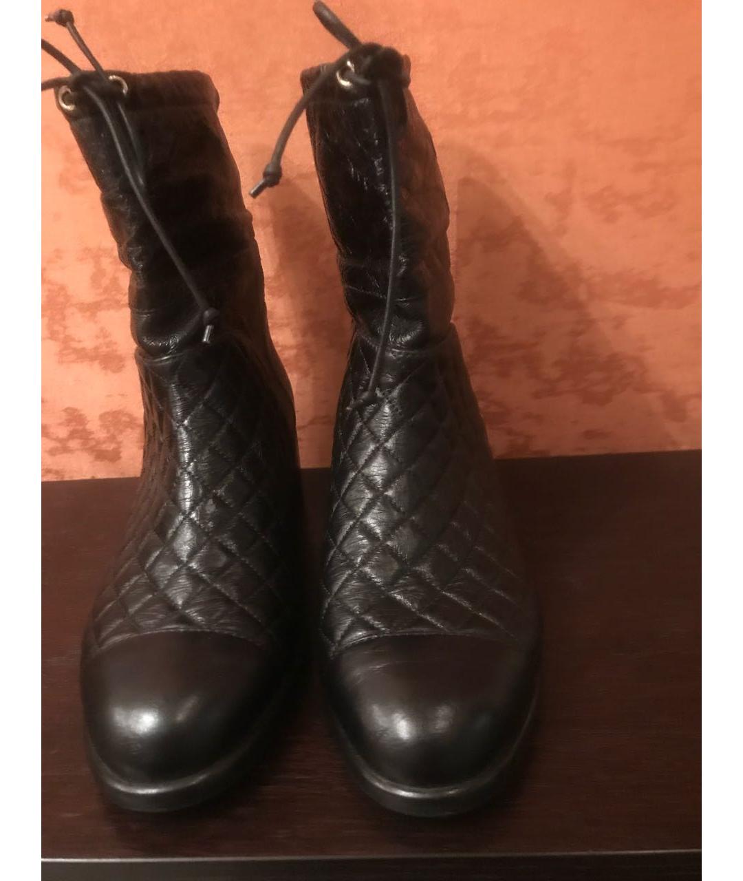 CHANEL Черные кожаные полусапоги, фото 3