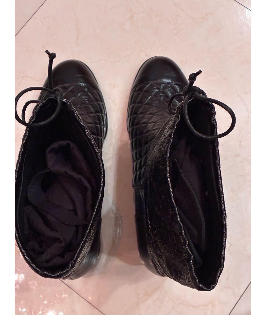 CHANEL Черные кожаные полусапоги, фото 4