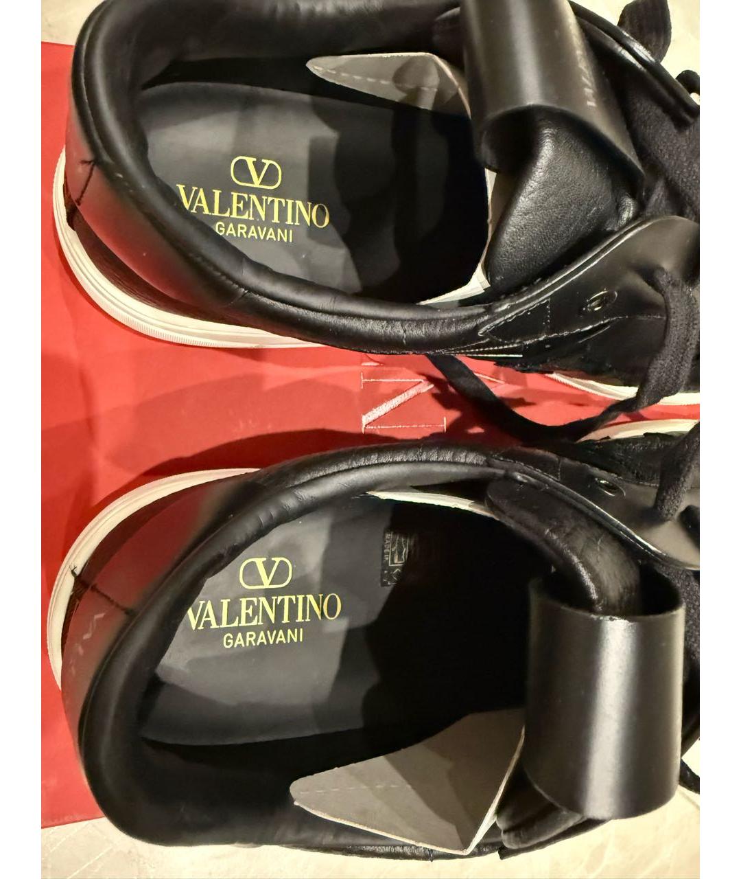 RED VALENTINO Черные кожаные низкие кроссовки / кеды, фото 5