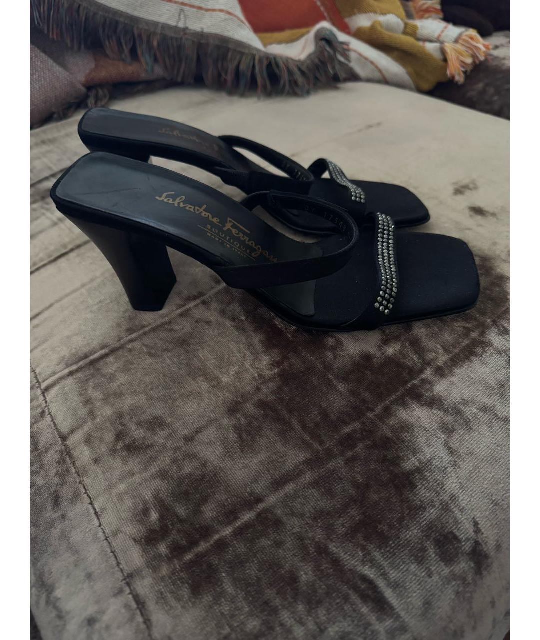 FERRAGAMO Черные босоножки, фото 2