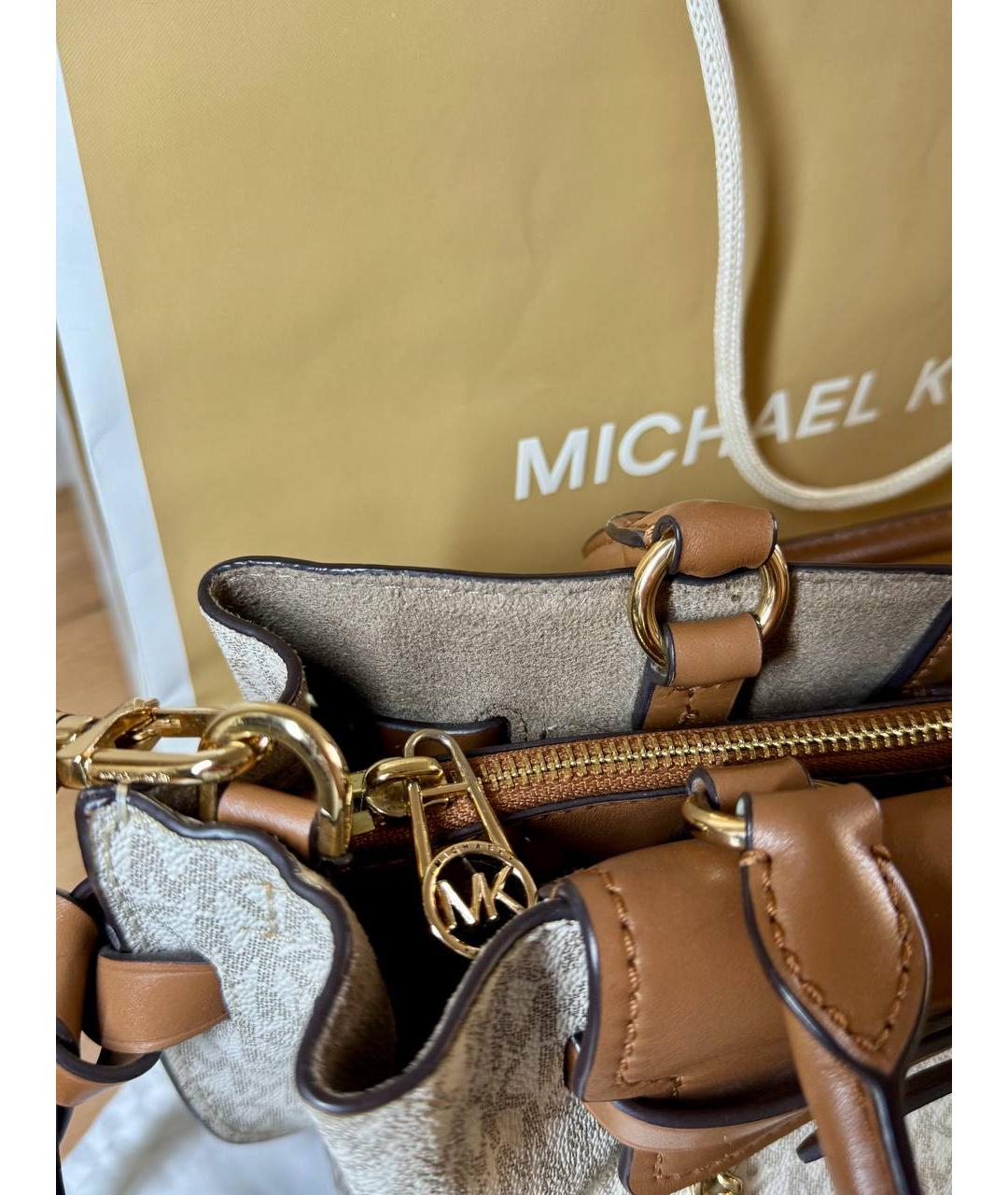 MICHAEL KORS Бежевая сумка с короткими ручками, фото 5
