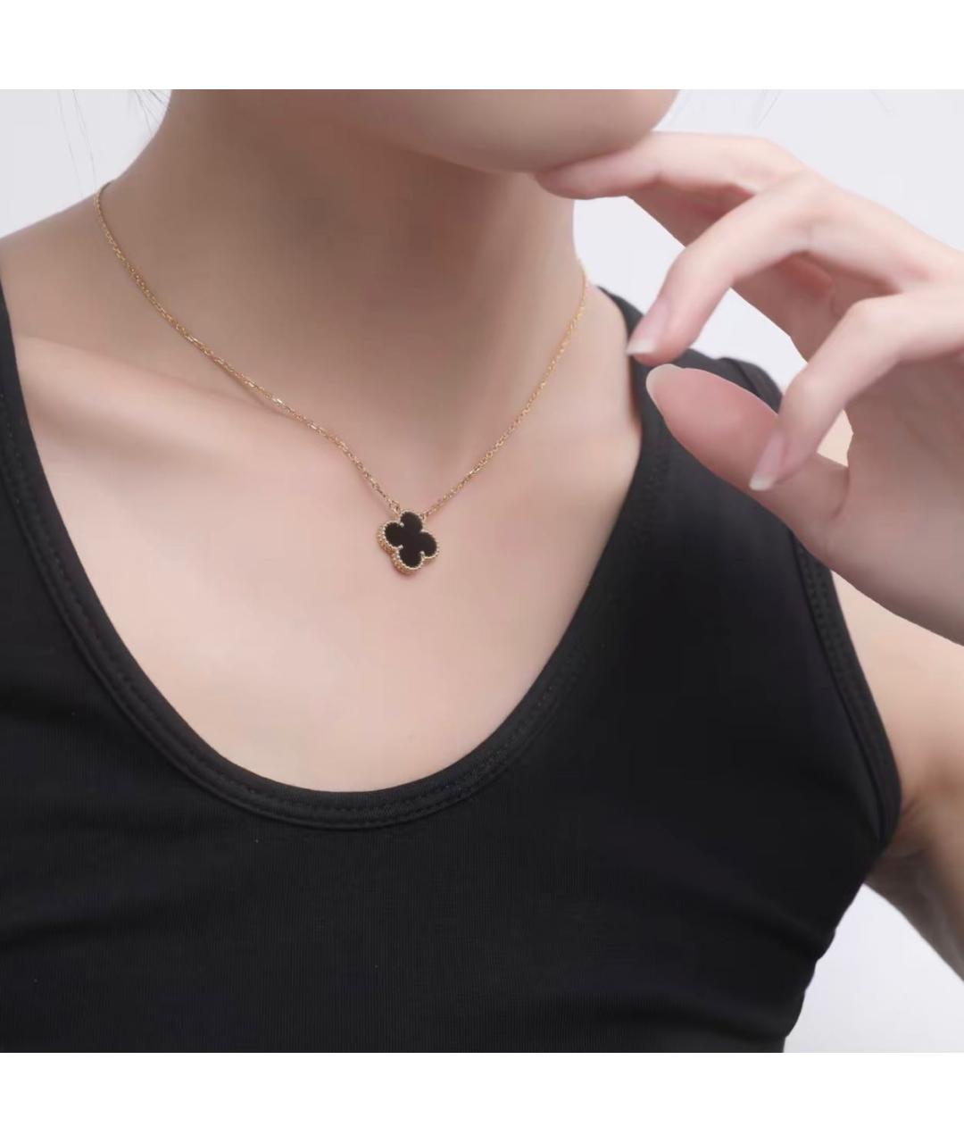 VAN CLEEF & ARPELS Черная подвеска из желтого золота, фото 7