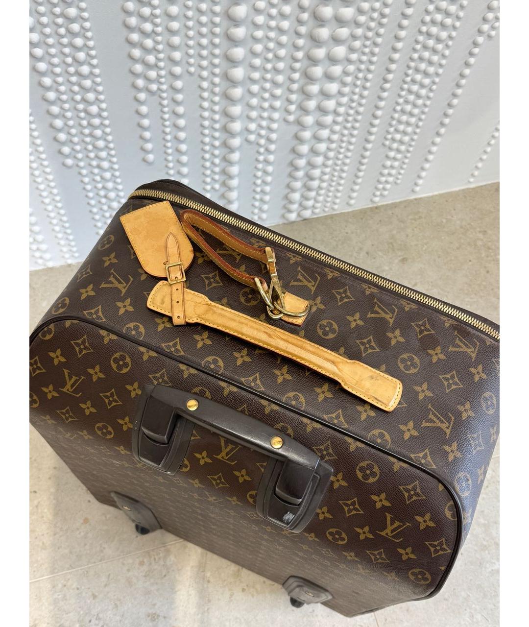 LOUIS VUITTON Коричневый чемодан из искусственной кожи, фото 3
