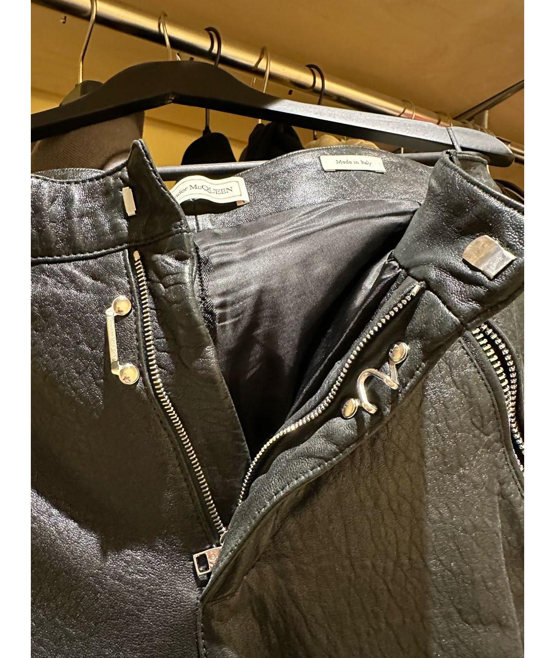 ALEXANDER MCQUEEN Черные кожаные повседневные брюки, фото 3