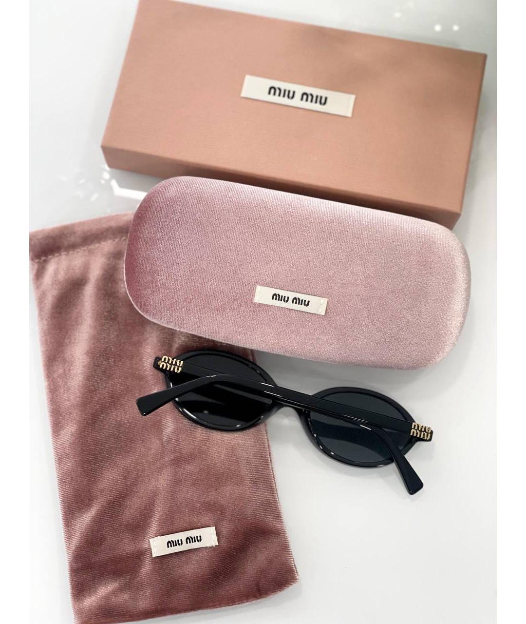 MIU MIU Черные пластиковые солнцезащитные очки, фото 2