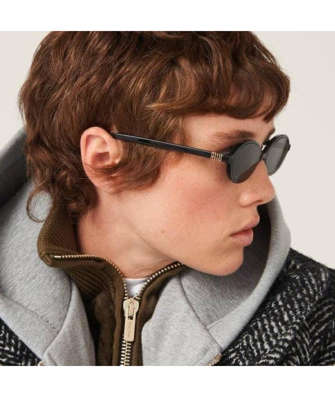 MIU MIU Черные пластиковые солнцезащитные очки, фото 4