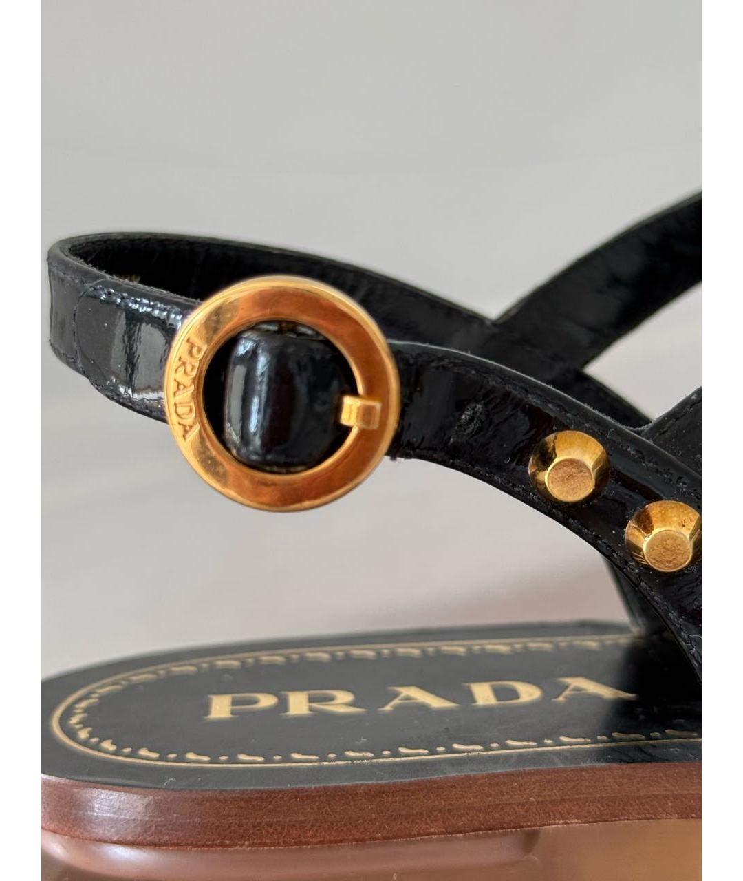 PRADA Черные сандалии из лакированной кожи, фото 4