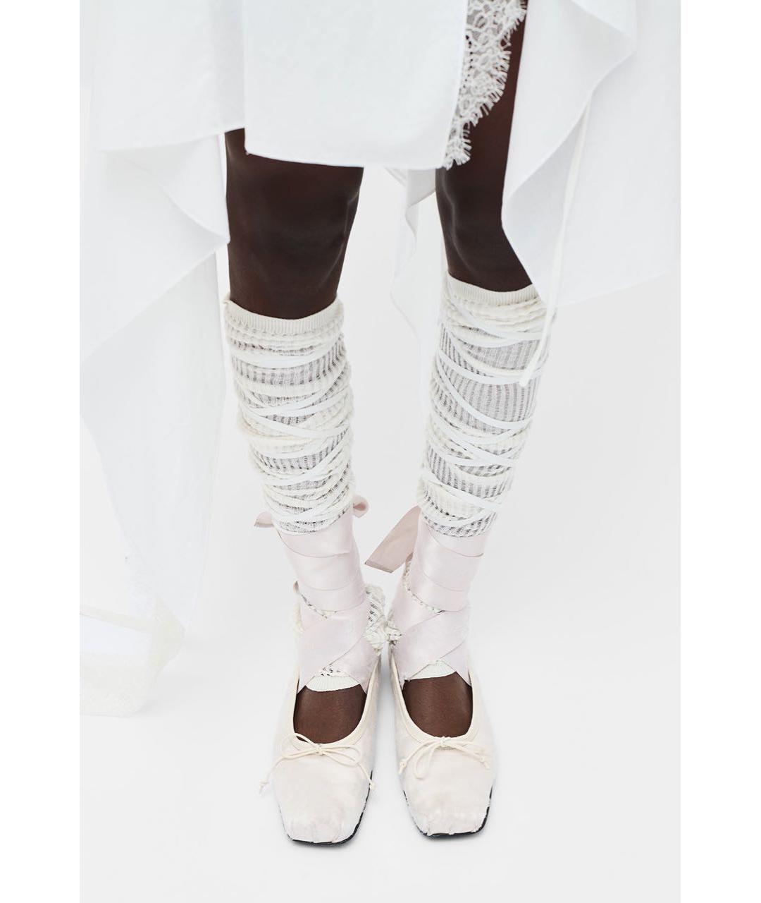 ANN DEMEULEMEESTER Белые носки, чулки и колготы, фото 2