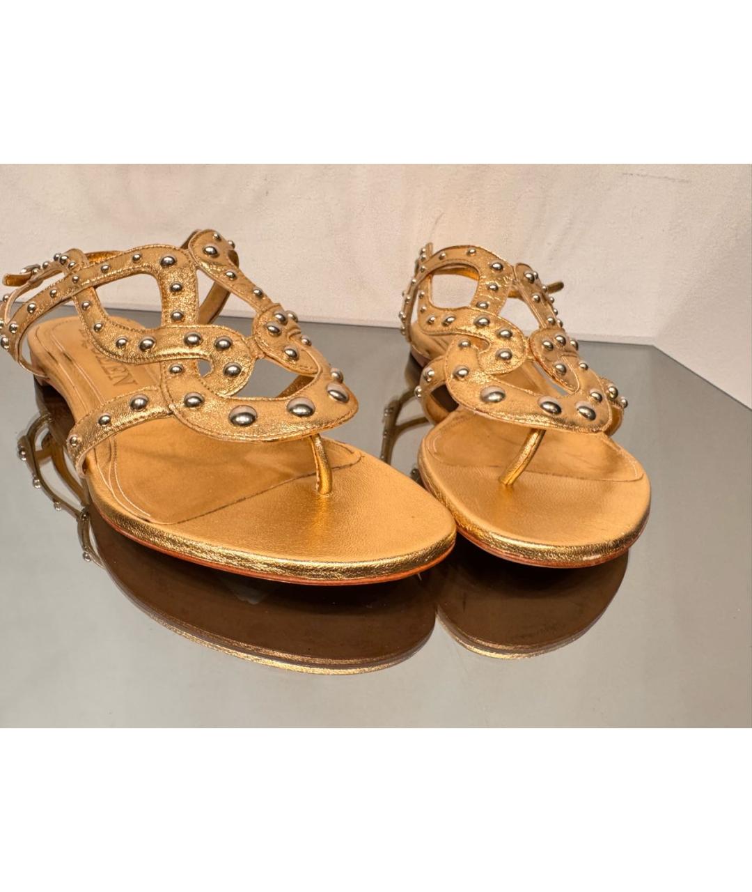 ALEXANDER MCQUEEN Золотые кожаные сандалии, фото 2