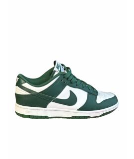 NIKE Низкие кроссовки / кеды