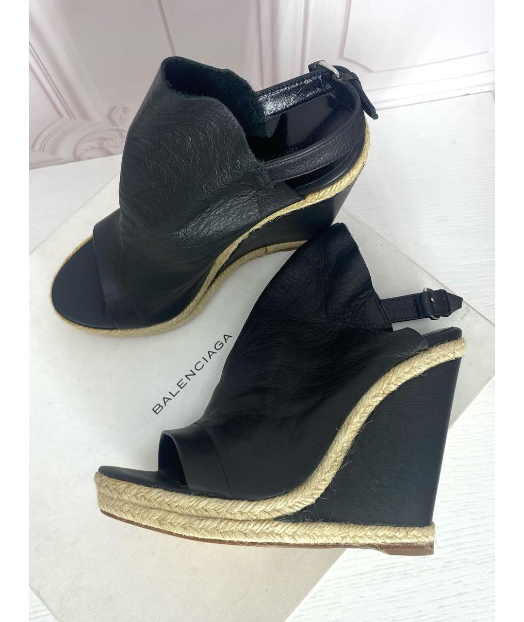 BALENCIAGA Черные кожаные босоножки, фото 5